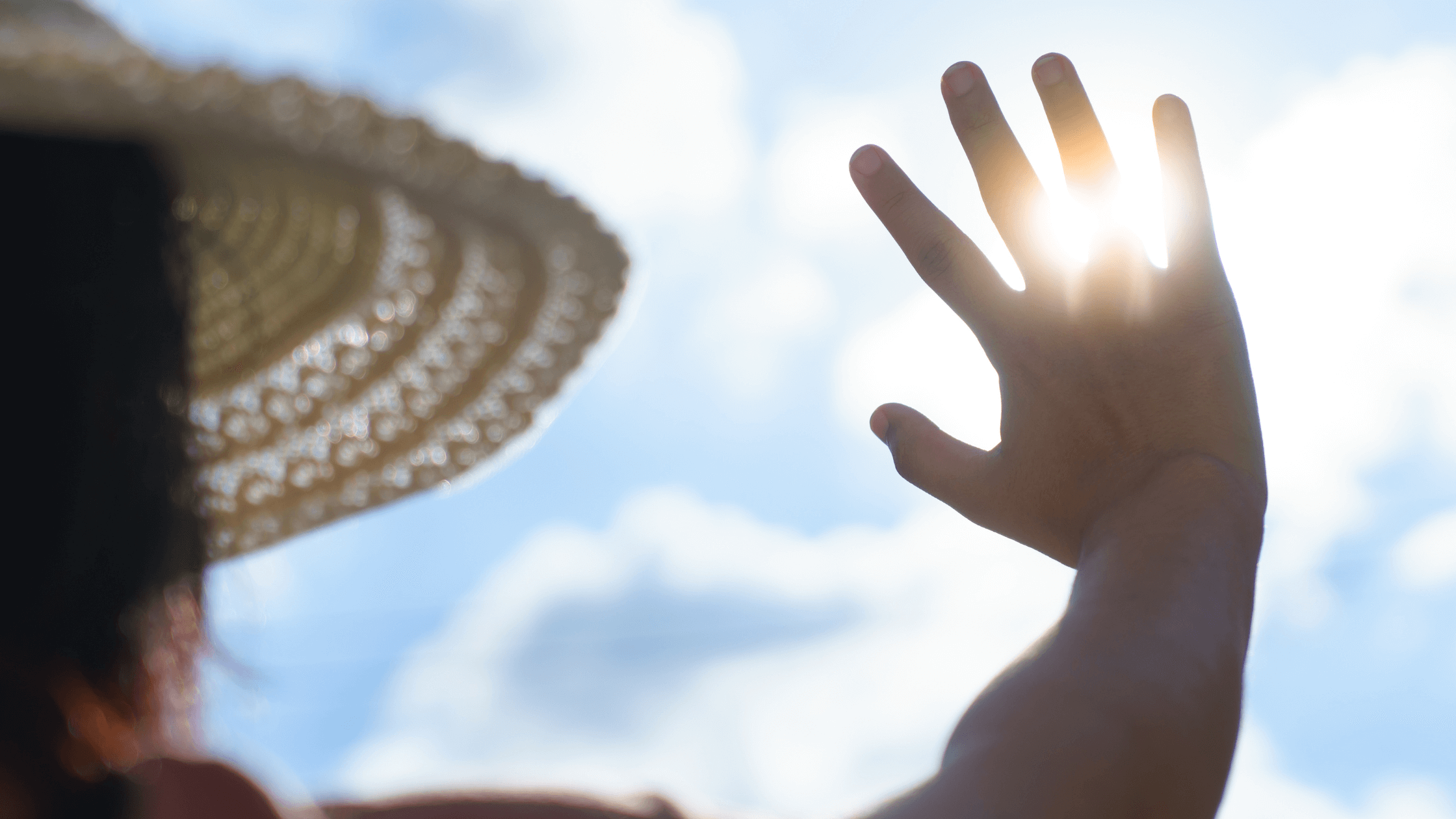 Beat the Heat: Natural Ways to Stay Cool and Energized This Summer